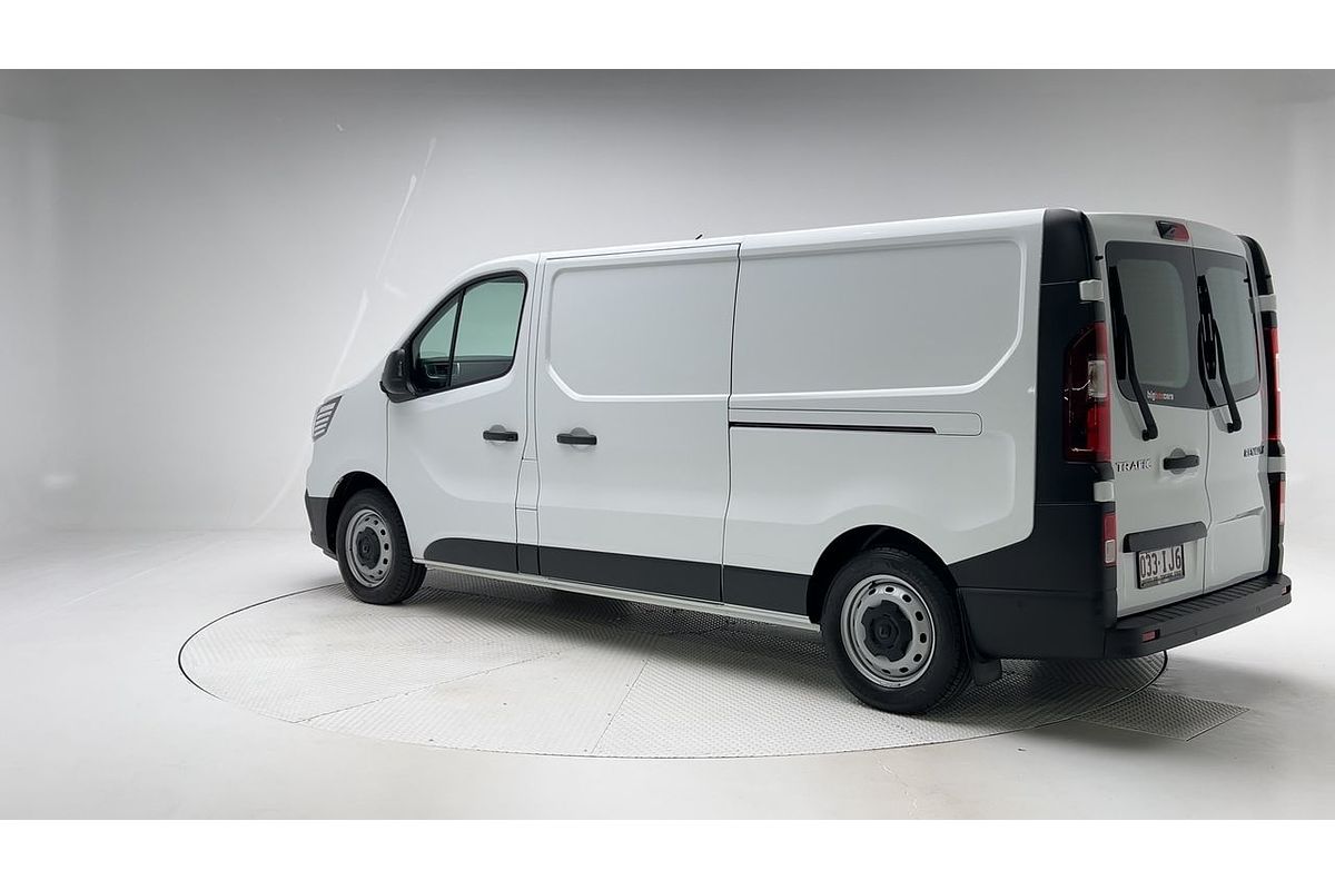 2023 Renault Trafic Premium X82 LWB