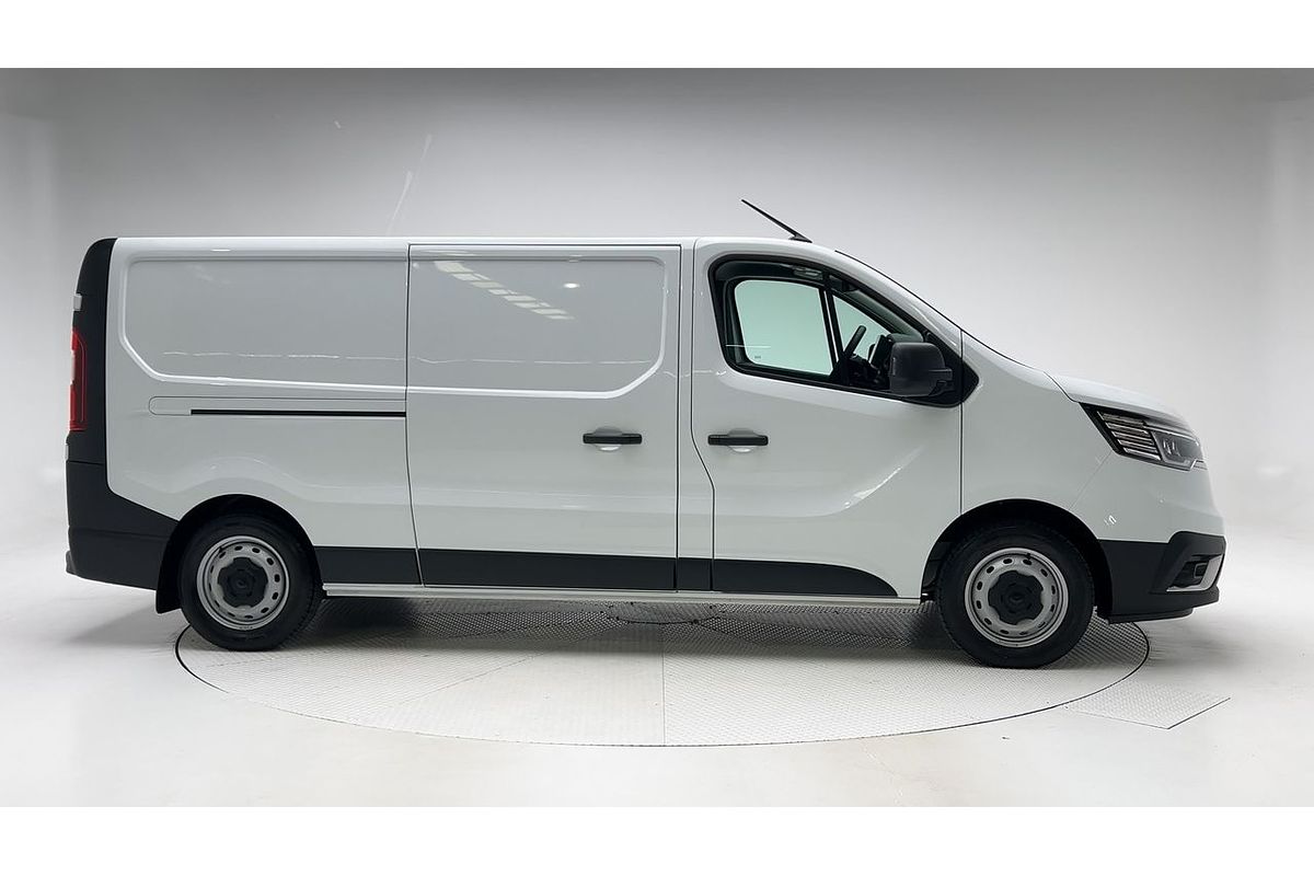 2023 Renault Trafic Premium X82 LWB