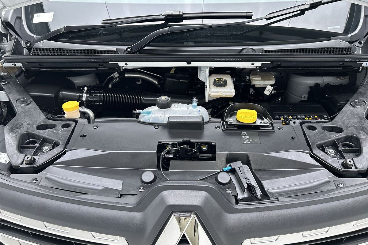2023 Renault Trafic Premium X82 LWB