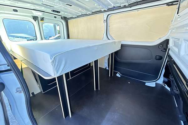 2023 Renault Trafic Premium X82 LWB