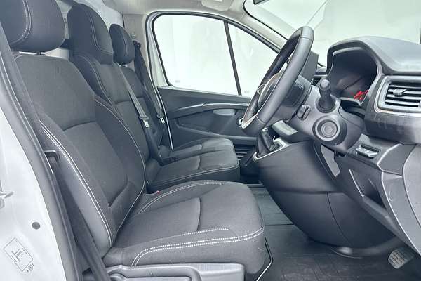 2023 Renault Trafic Premium X82 LWB