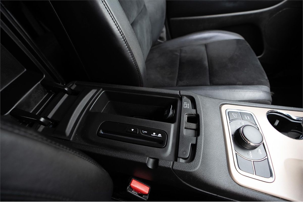 2014 Jeep Grand Cherokee Blackhawk WK