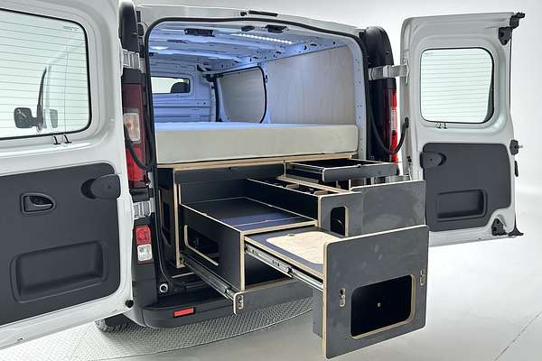 2023 Renault Trafic Premium X82 LWB