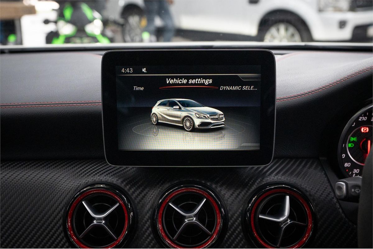 2016 Mercedes-Benz A45 AMG 176 MY17