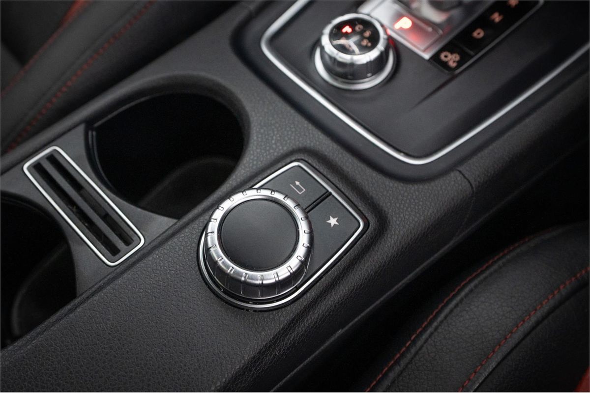 2016 Mercedes-Benz A45 AMG 176 MY17