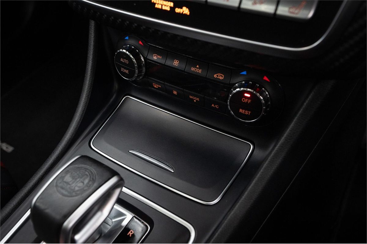 2016 Mercedes-Benz A45 AMG 176 MY17