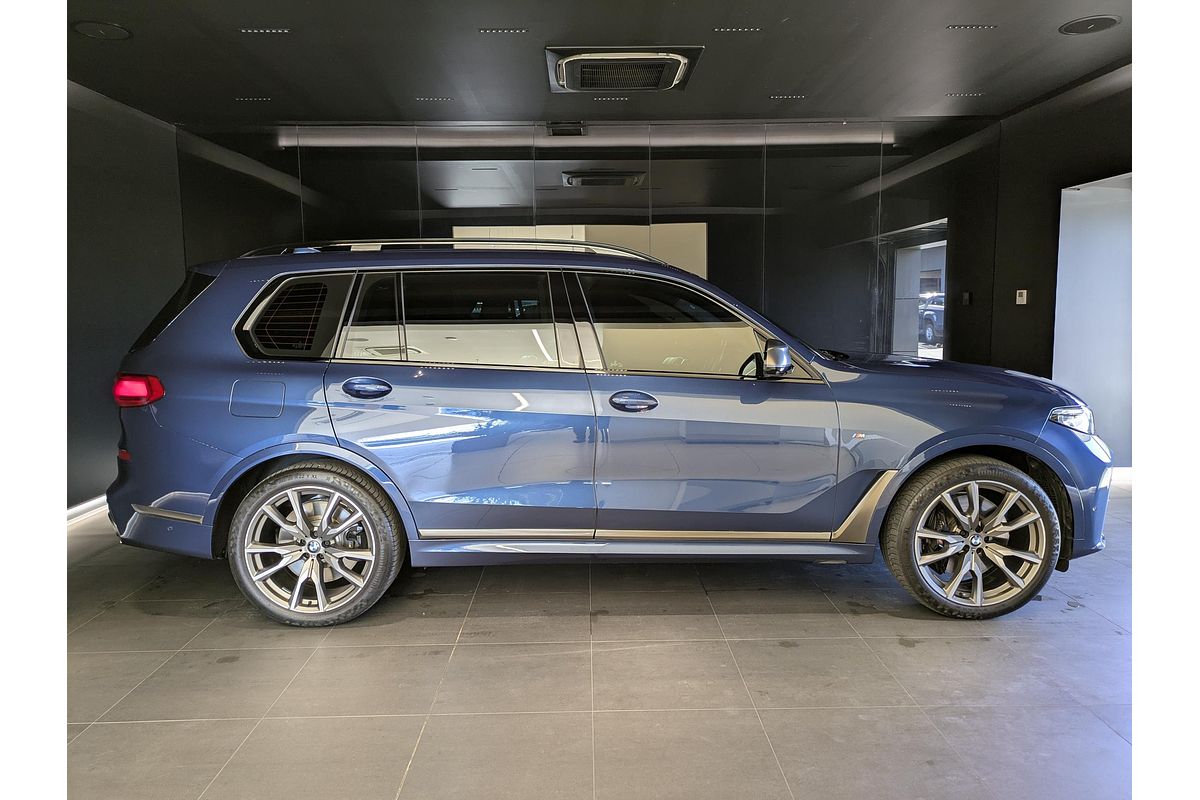 2022 BMW X7 M50i G07