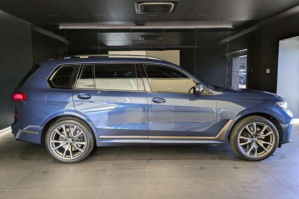 2022 BMW X7 M50i G07