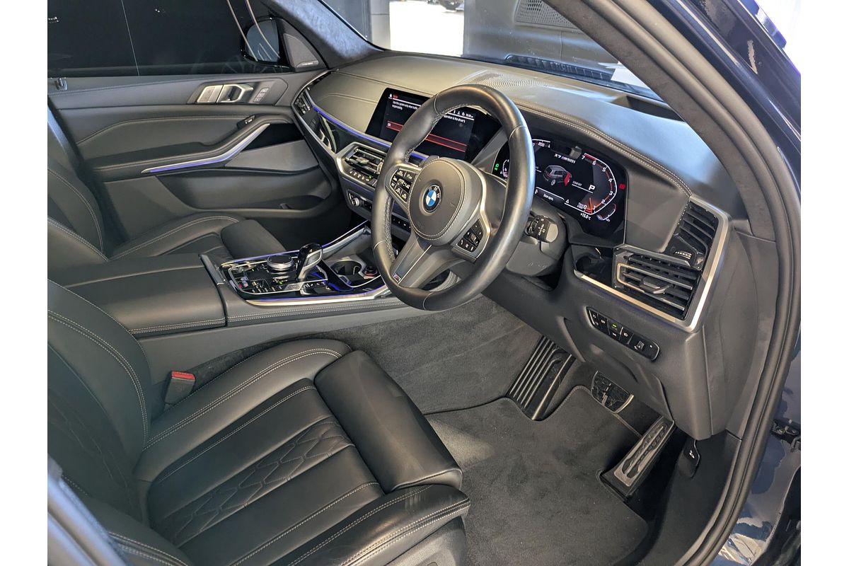 2022 BMW X7 M50i G07