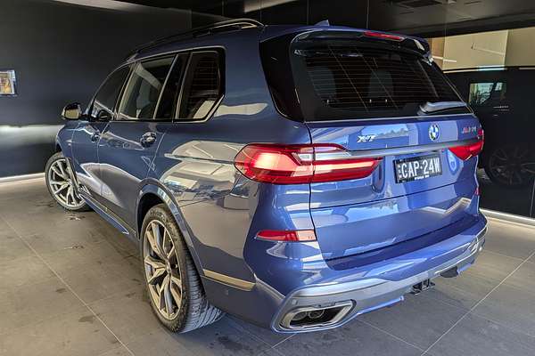 2022 BMW X7 M50i G07