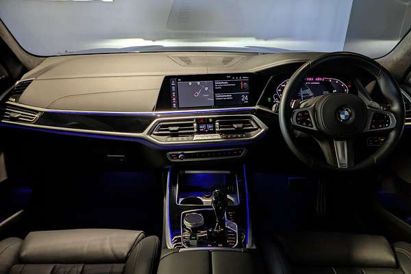 2022 BMW X7 M50i G07