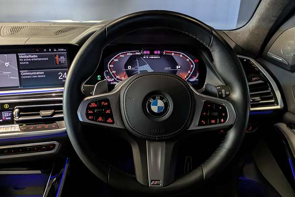 2022 BMW X7 M50i G07