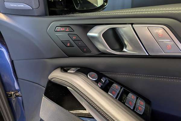 2022 BMW X7 M50i G07