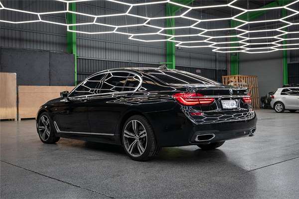 2019 BMW 7 40i M SPORT G11