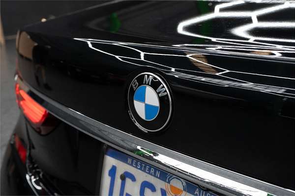 2019 BMW 7 40i M SPORT G11