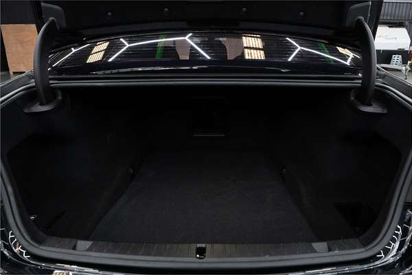 2019 BMW 7 40i M SPORT G11