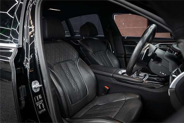 2019 BMW 7 40i M SPORT G11
