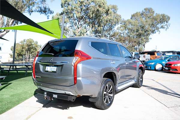 2016 Mitsubishi PAJERO SPORT GLS QE