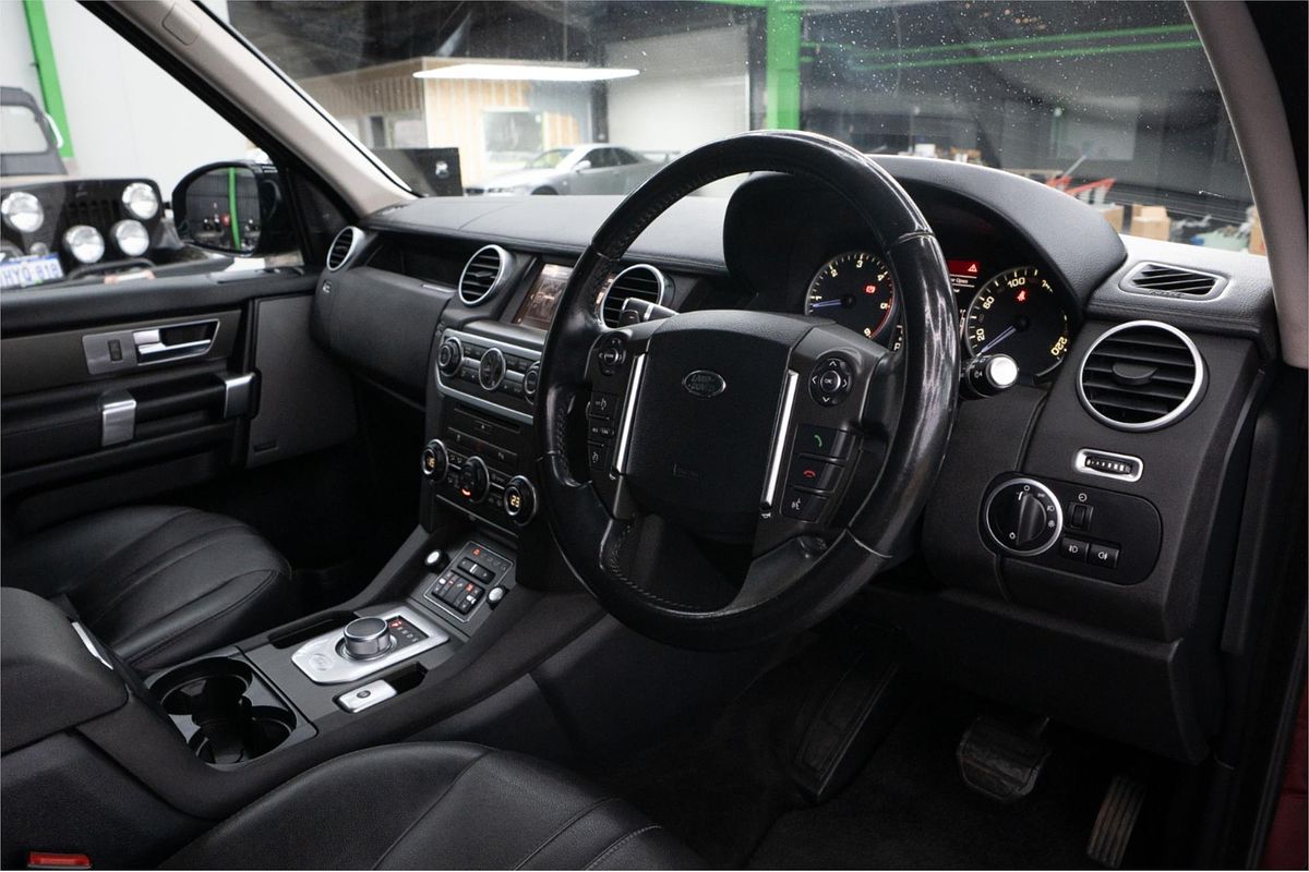 2016 Land Rover Discovery SDV6 HSE Series 4