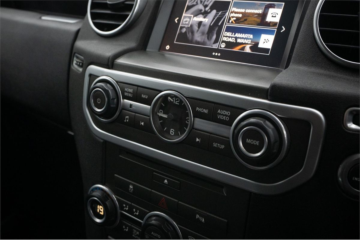 2016 Land Rover Discovery SDV6 HSE Series 4
