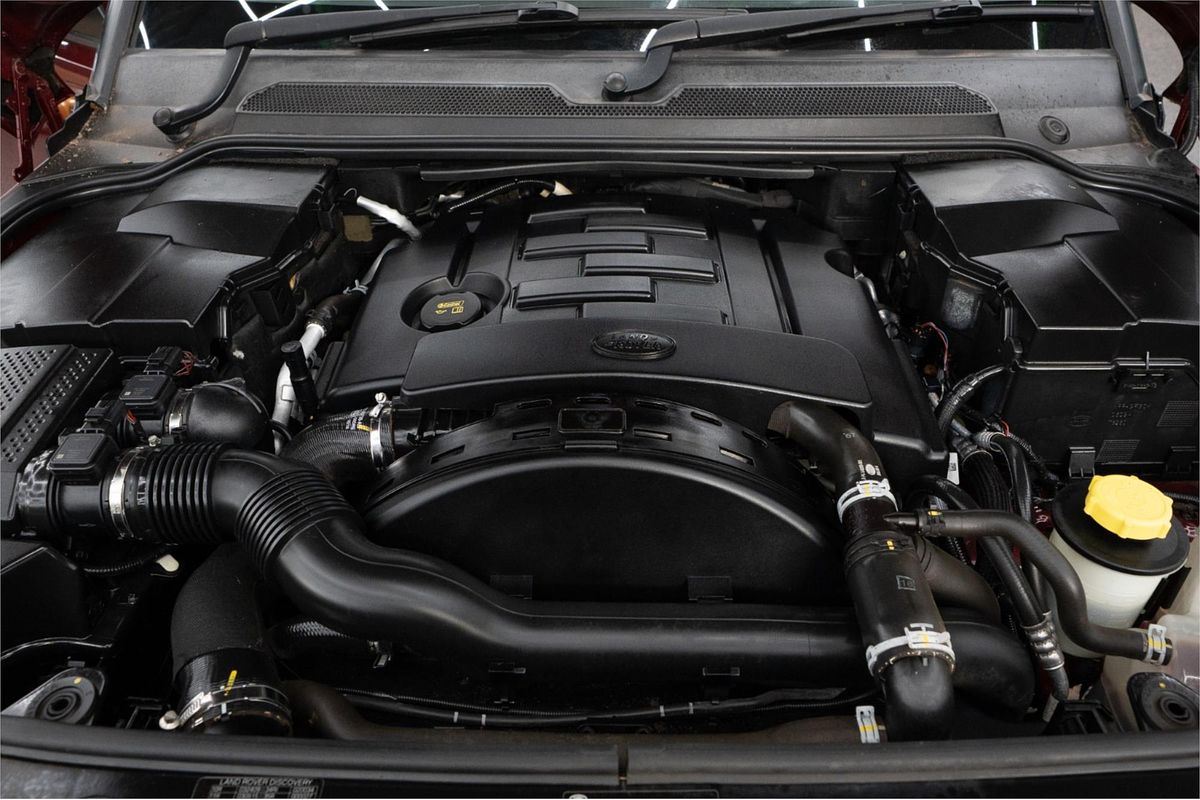 2016 Land Rover Discovery SDV6 HSE Series 4
