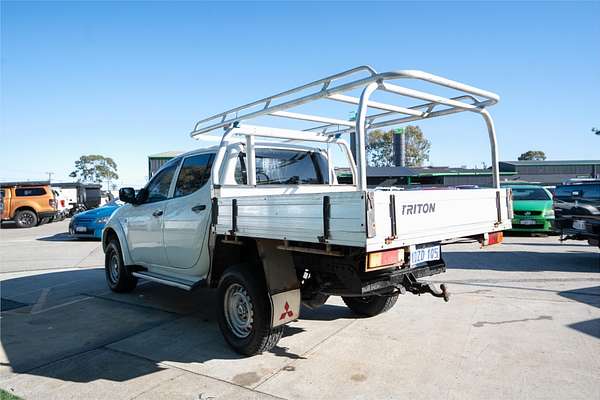 2012 Mitsubishi Triton GLX MN 4X4