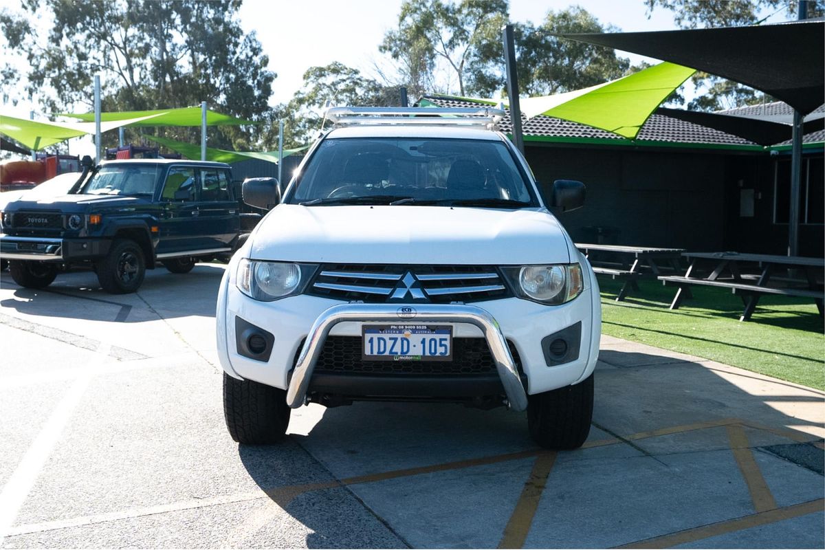 2012 Mitsubishi Triton GLX MN 4X4