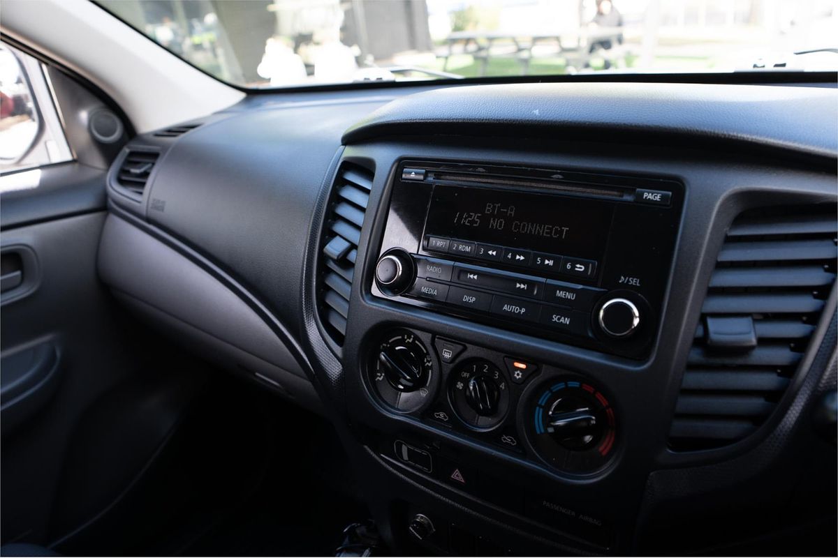 2016 Mitsubishi Triton GLX MQ 4X4