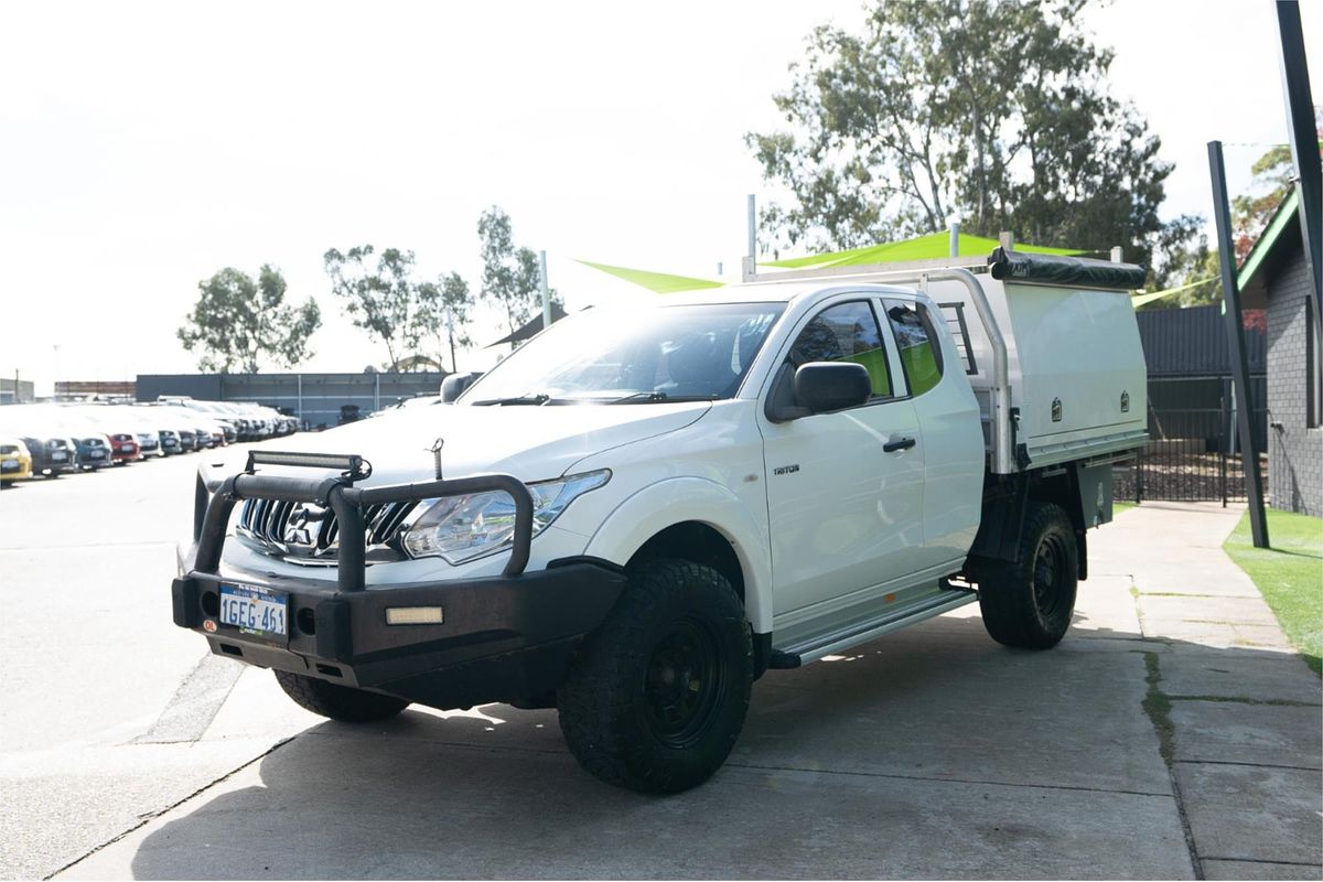 2016 Mitsubishi Triton GLX MQ 4X4