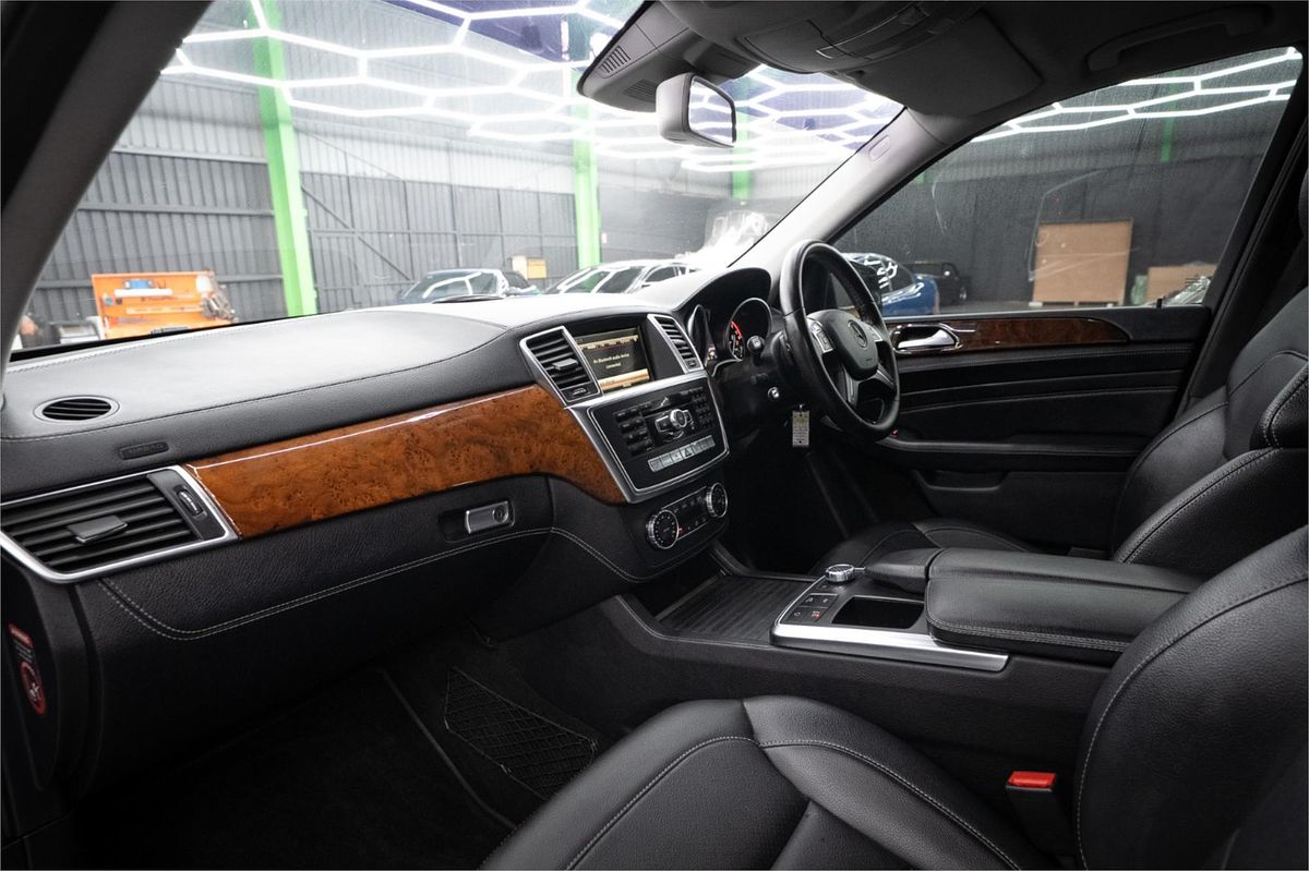 2013 Mercedes-Benz ML 250CDI BLUETEC (4x4) 166
