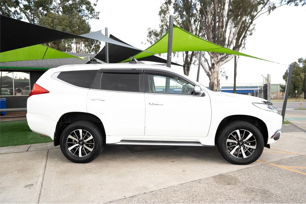 2017 Mitsubishi Pajero Sport Exceed QE