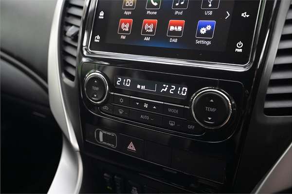 2017 Mitsubishi Pajero Sport Exceed QE