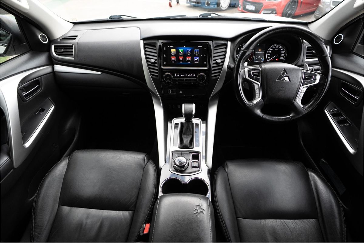 2017 Mitsubishi Pajero Sport Exceed QE