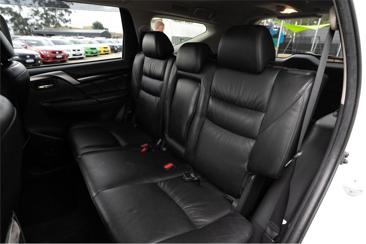 2017 Mitsubishi Pajero Sport Exceed QE