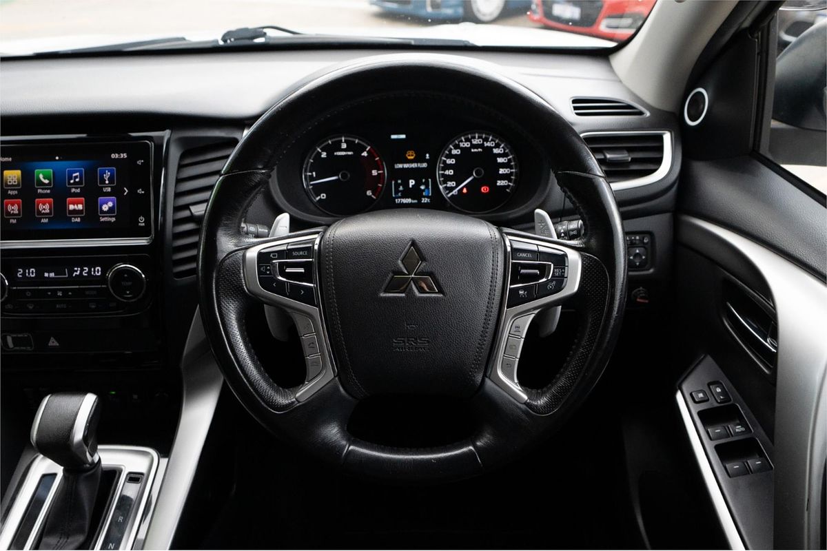 2017 Mitsubishi Pajero Sport Exceed QE