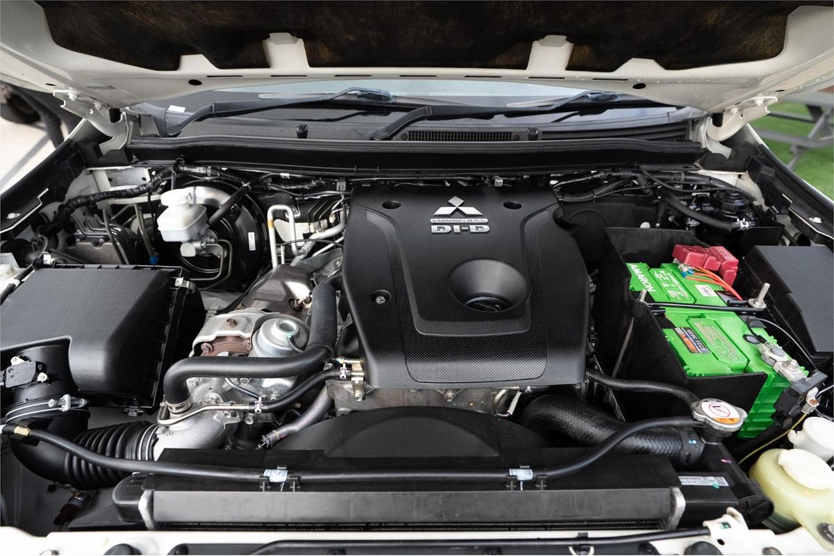 2017 Mitsubishi Pajero Sport Exceed QE