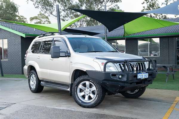 2009 Toyota Landcruiser GXL VDJ200R