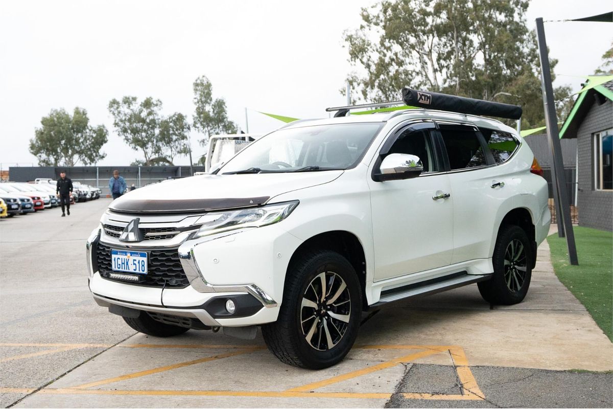 2017 Mitsubishi Pajero Sport Exceed QE