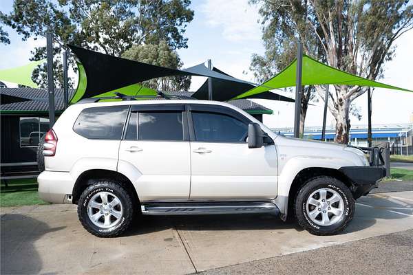 2009 Toyota Landcruiser GXL VDJ200R