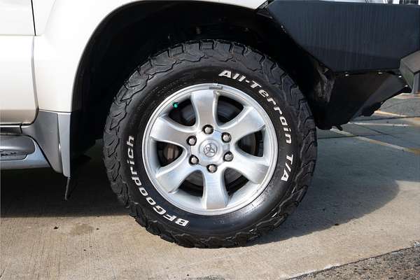 2009 Toyota Landcruiser GXL VDJ200R