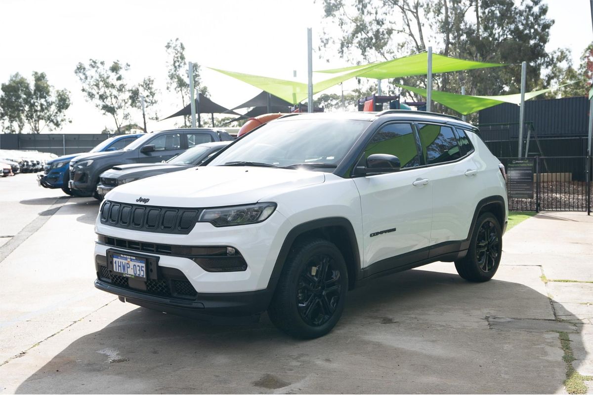 2023 Jeep Compass Night Eagle M6