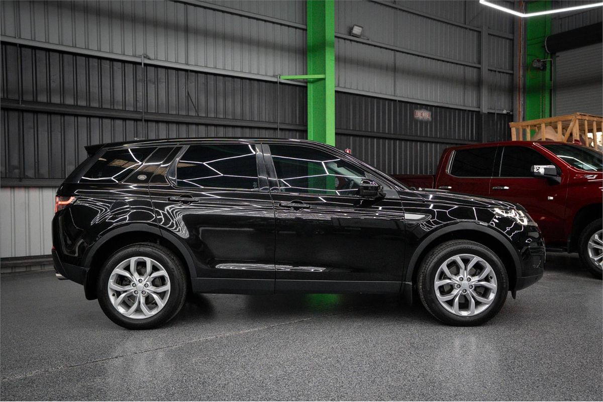 2017 Land Rover Discovery Sport TD4 180 SE L550
