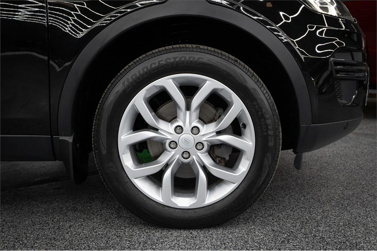 2017 Land Rover Discovery Sport TD4 180 SE L550