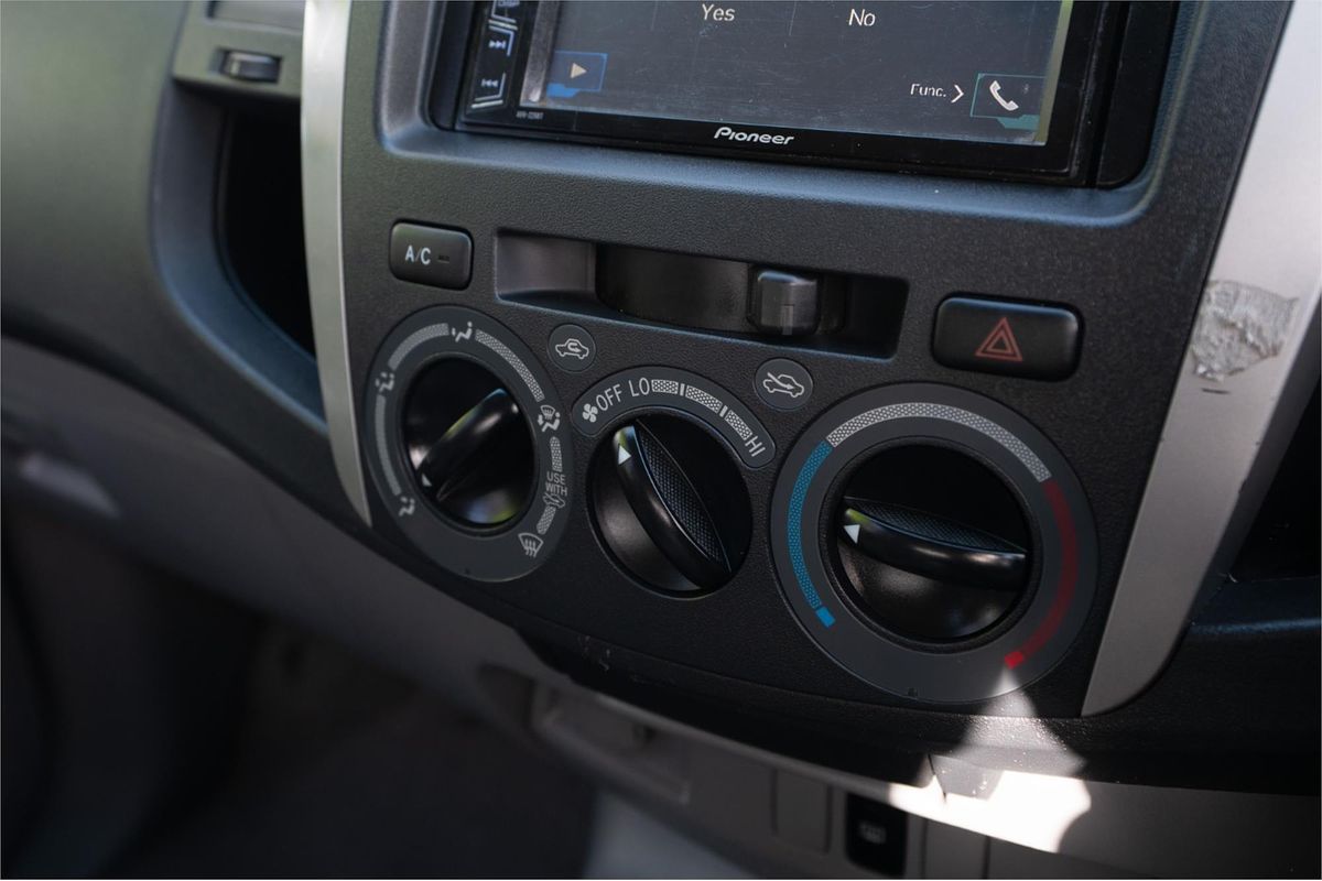 2009 Toyota Hilux SR5 KUN26R 4X4