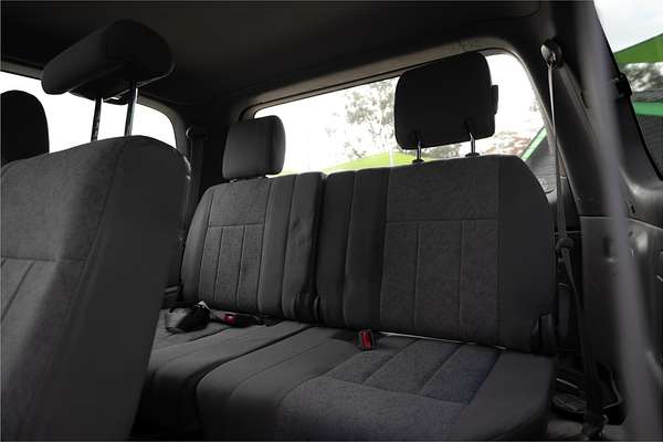 2003 Toyota Landcruiser GXL UZJ100R