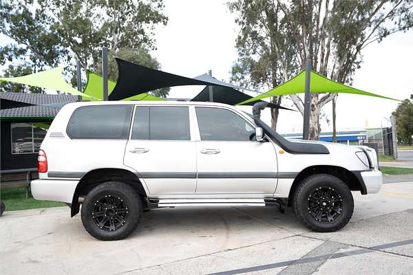 2003 Toyota Landcruiser GXL UZJ100R