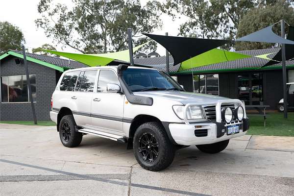 2003 Toyota Landcruiser GXL UZJ100R