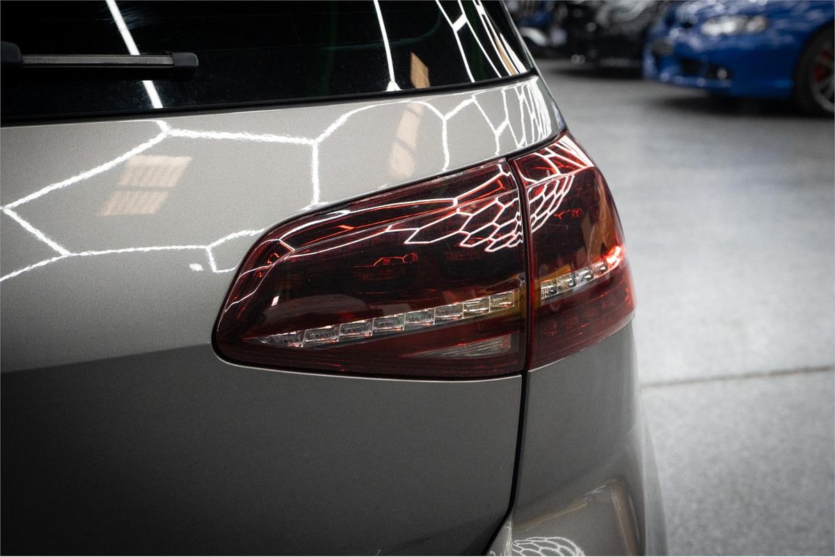 2016 Volkswagen Golf R 7