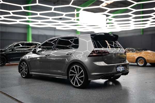 2016 Volkswagen Golf R 7