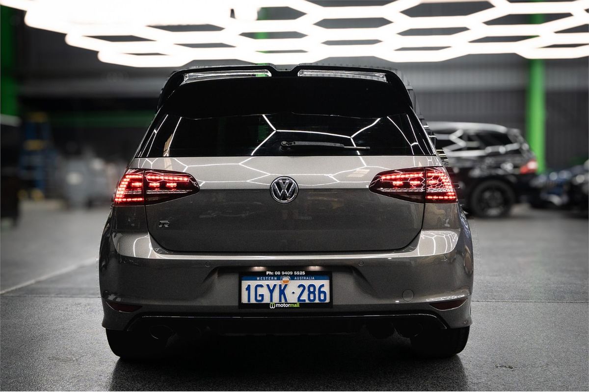 2016 Volkswagen Golf R 7